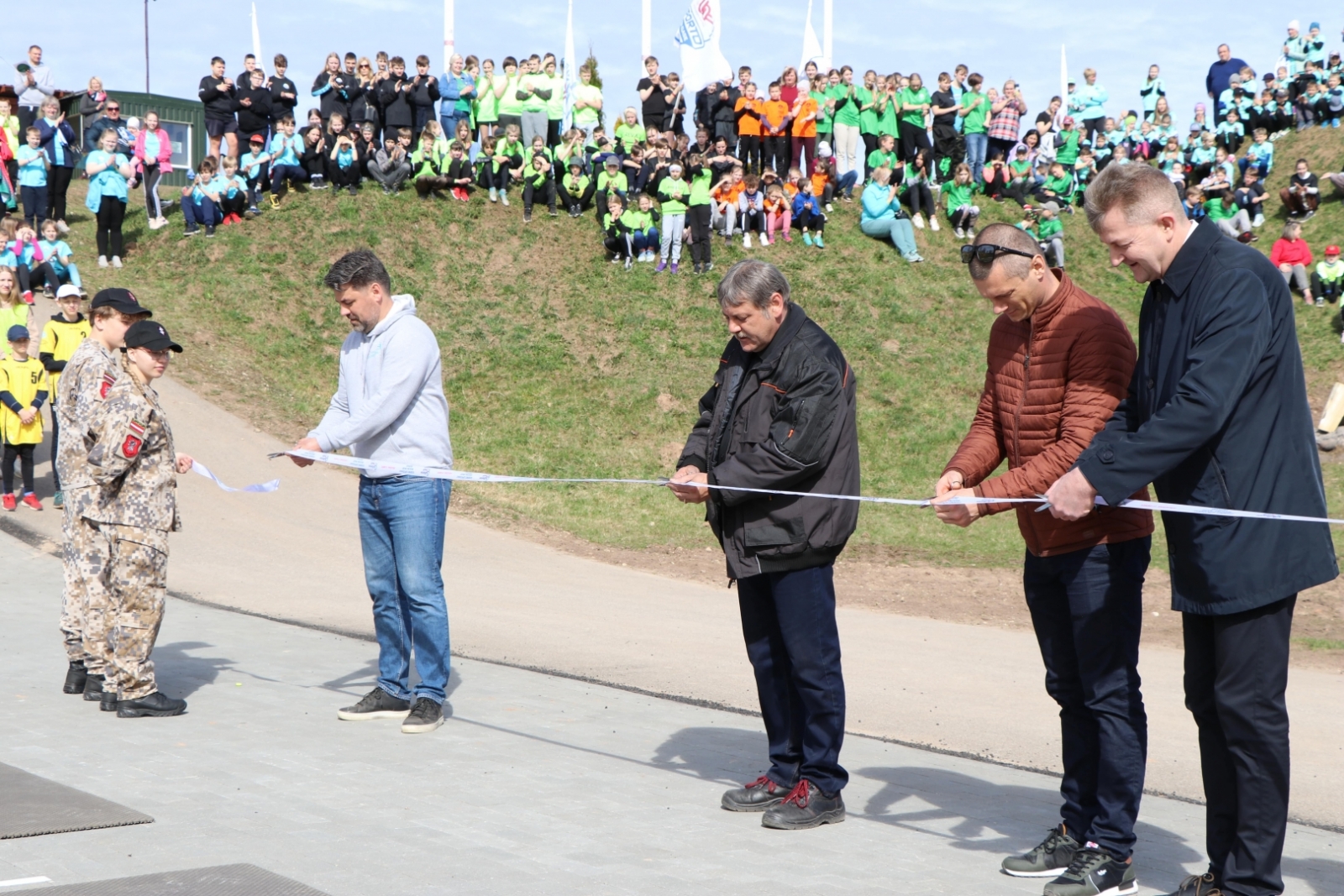 Attēls: Atklāj Gulbenes slēpošanas – biatlona trases šautuvi 21.04.2023. 