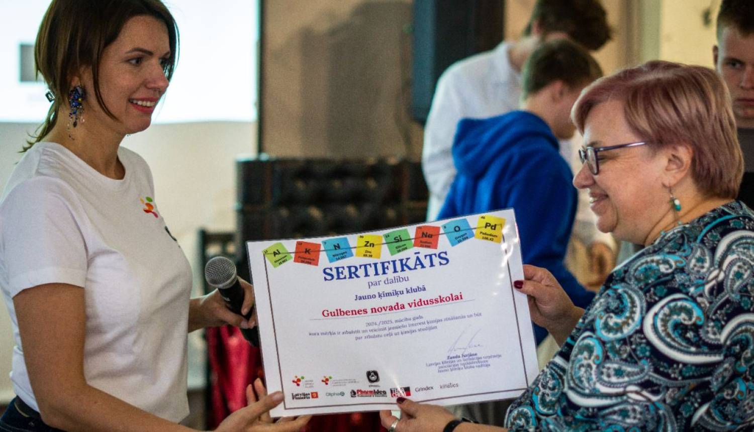 Attēls: “Jauno ķīmiķu klubs” noslēdz trešo semestri