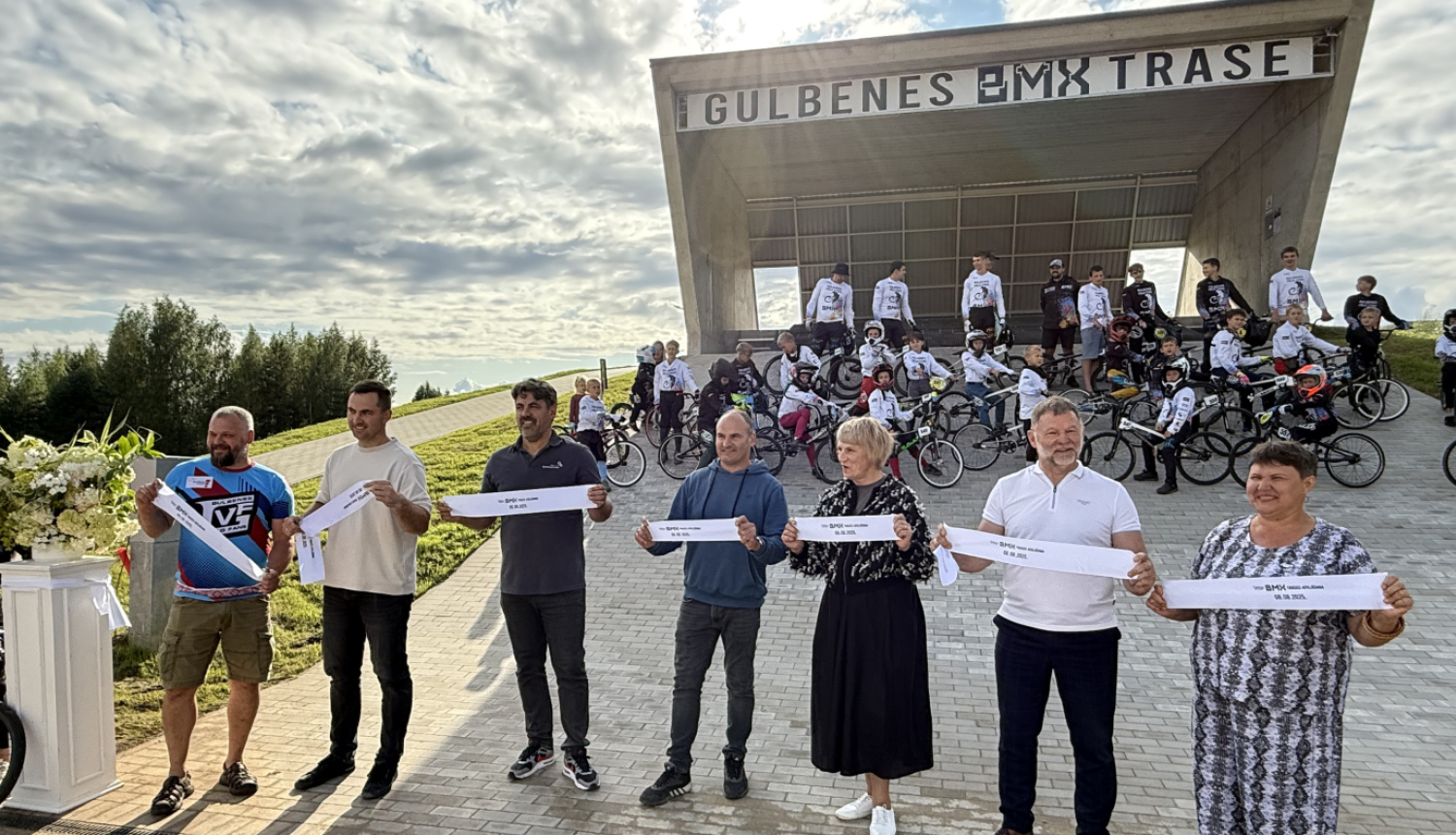 Attēls: BMX trases Gulbenē atklāšana
