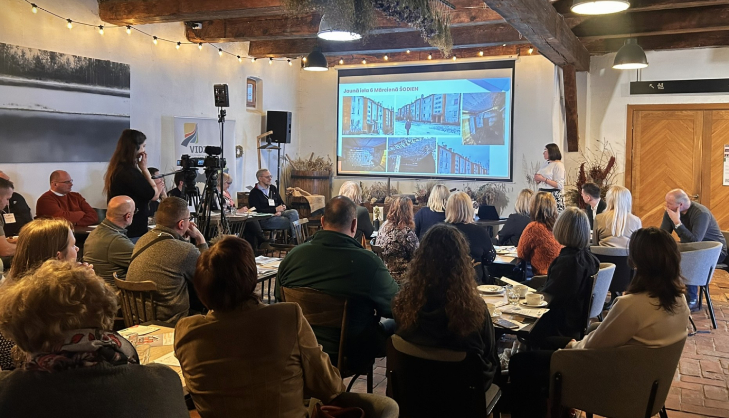 Attēls: Kā piesaistīt finansējumu savas daudzdzīvokļu mājas atjaunošanai:  eksperti dalās ar praktiskiem padomiem