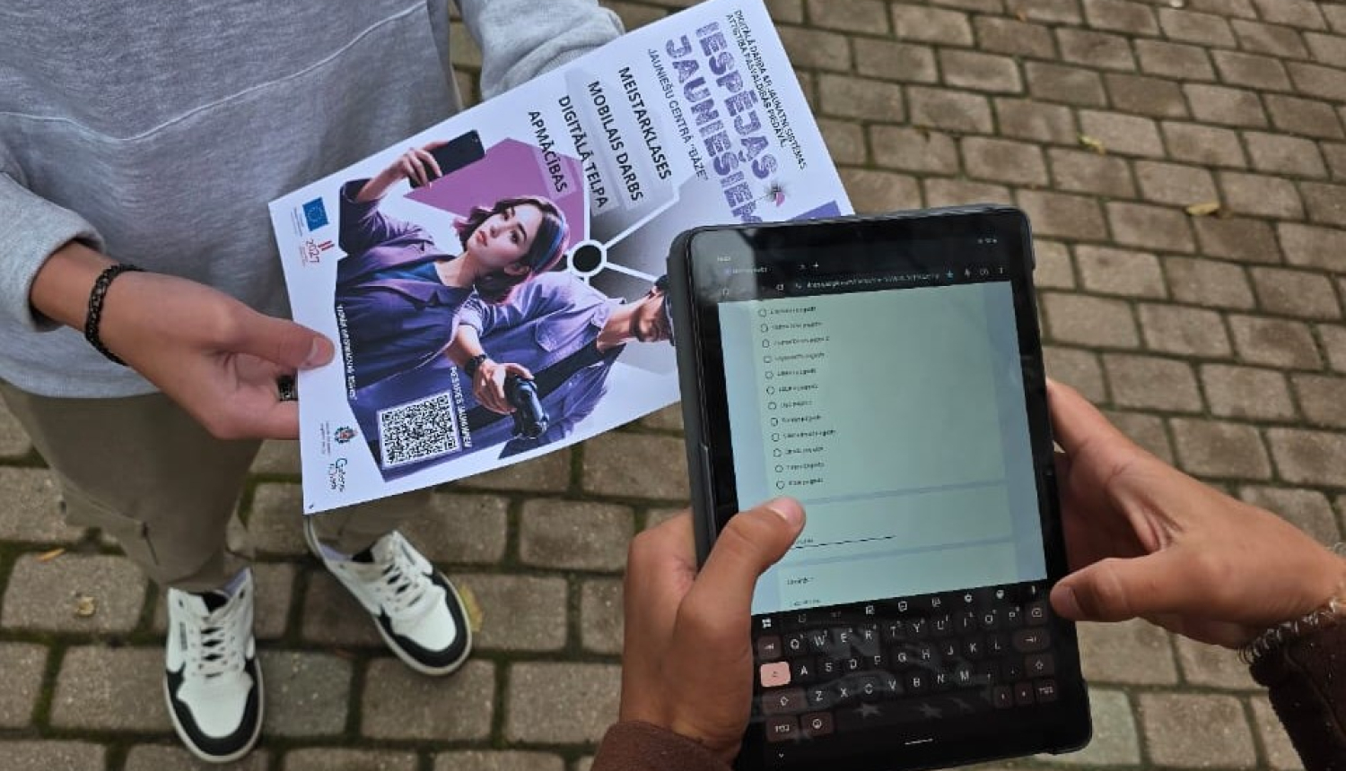 Attēls: Novada jauniešu centros tagad pieraksties digitāli!