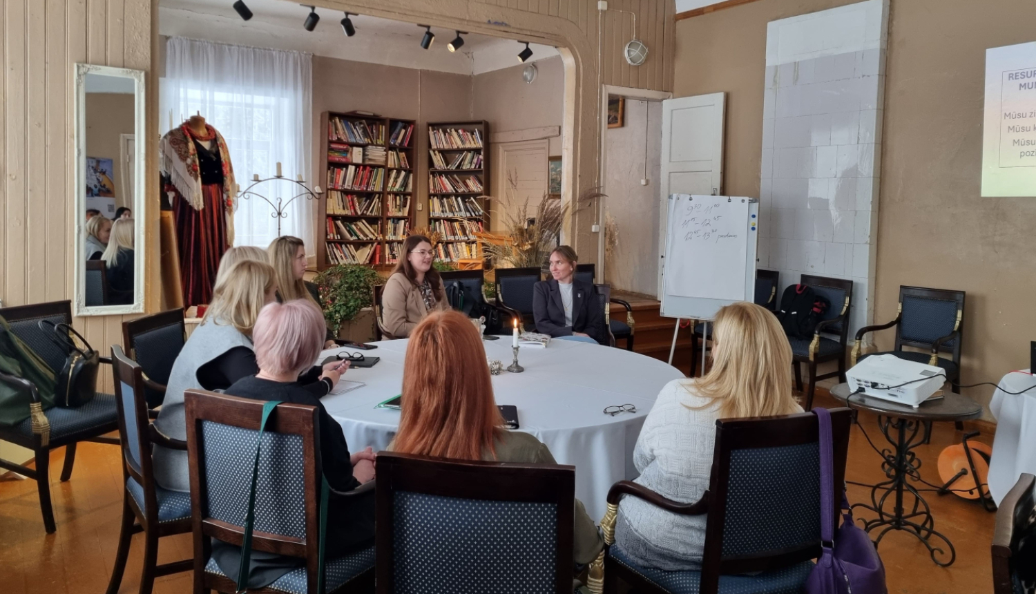 Attēls: uzsāk apmācību ciklu “Stratēģiskās tīklošanās meistarklase”