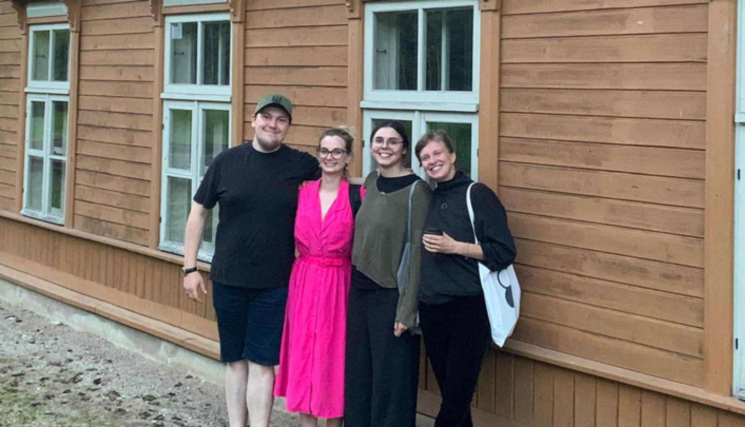 Attēls: Dalās ar dzīves stāstiem