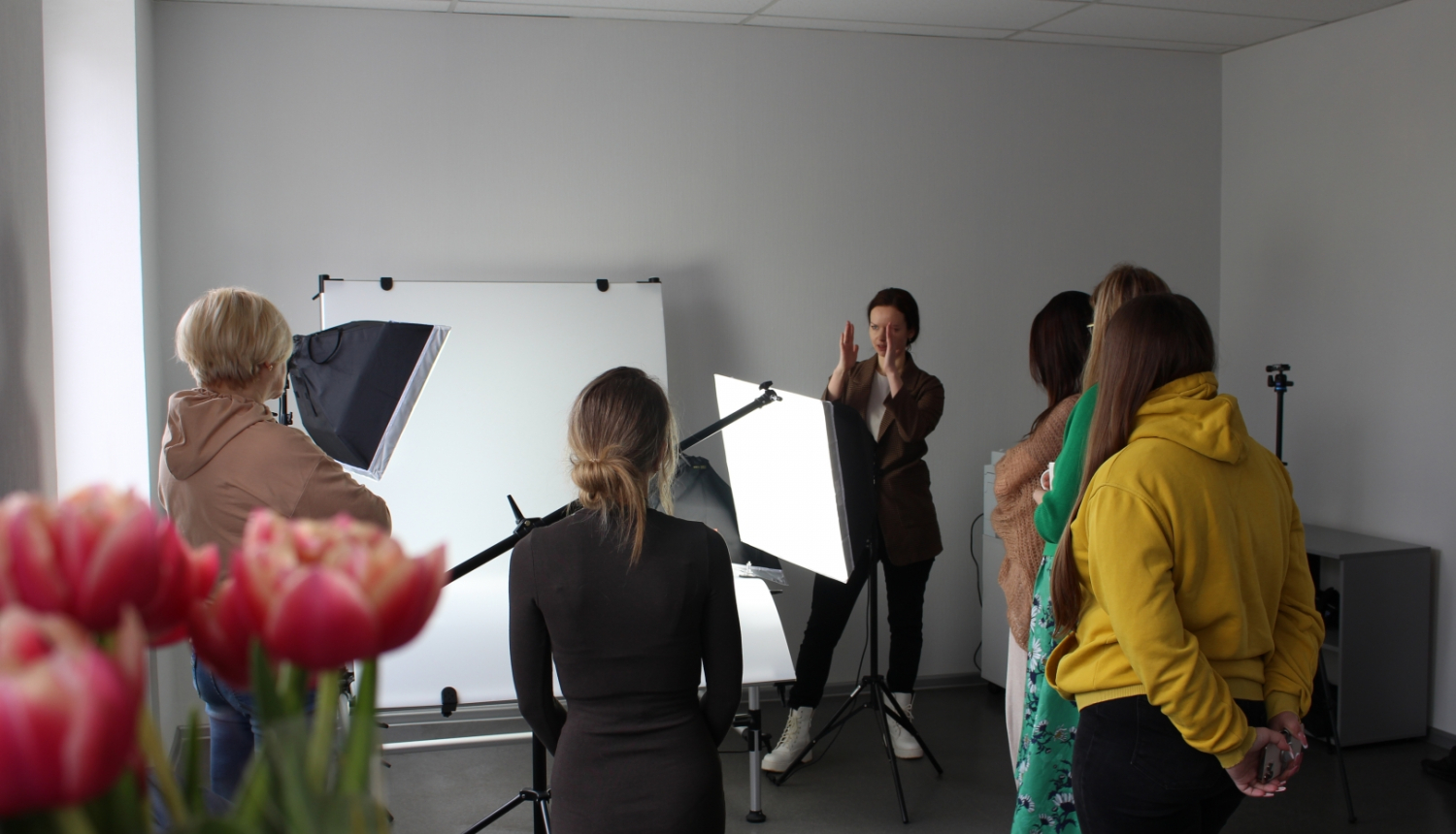 Koprades telpā veido sava produkta video