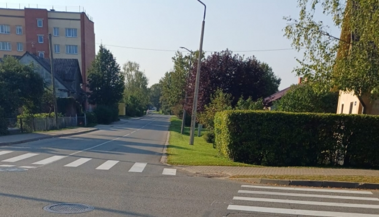 Līkās un Bērzu ielas krustojumā Gulbenē – jaunas gājēju pārejas