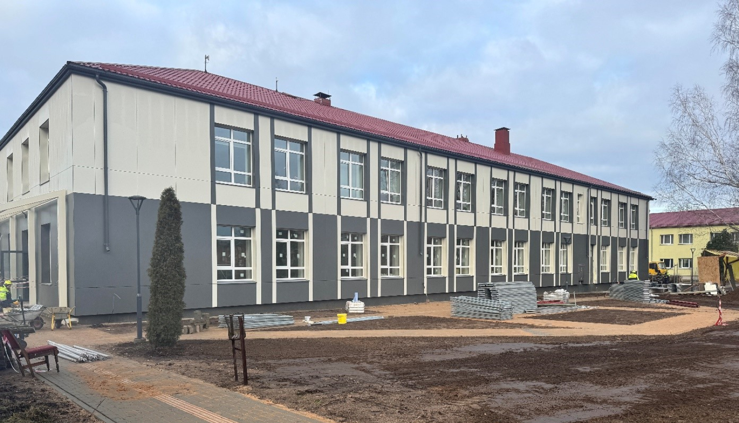 Turpinās būvdarbi Lejasciema pamatskolas ēkas atjaunošanai