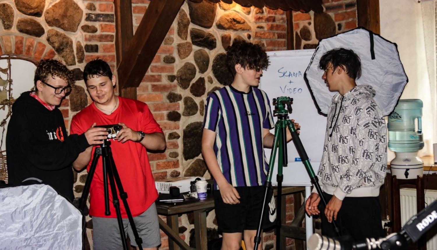 Attēls: Jaunas prasmes digitālajā pasaulē