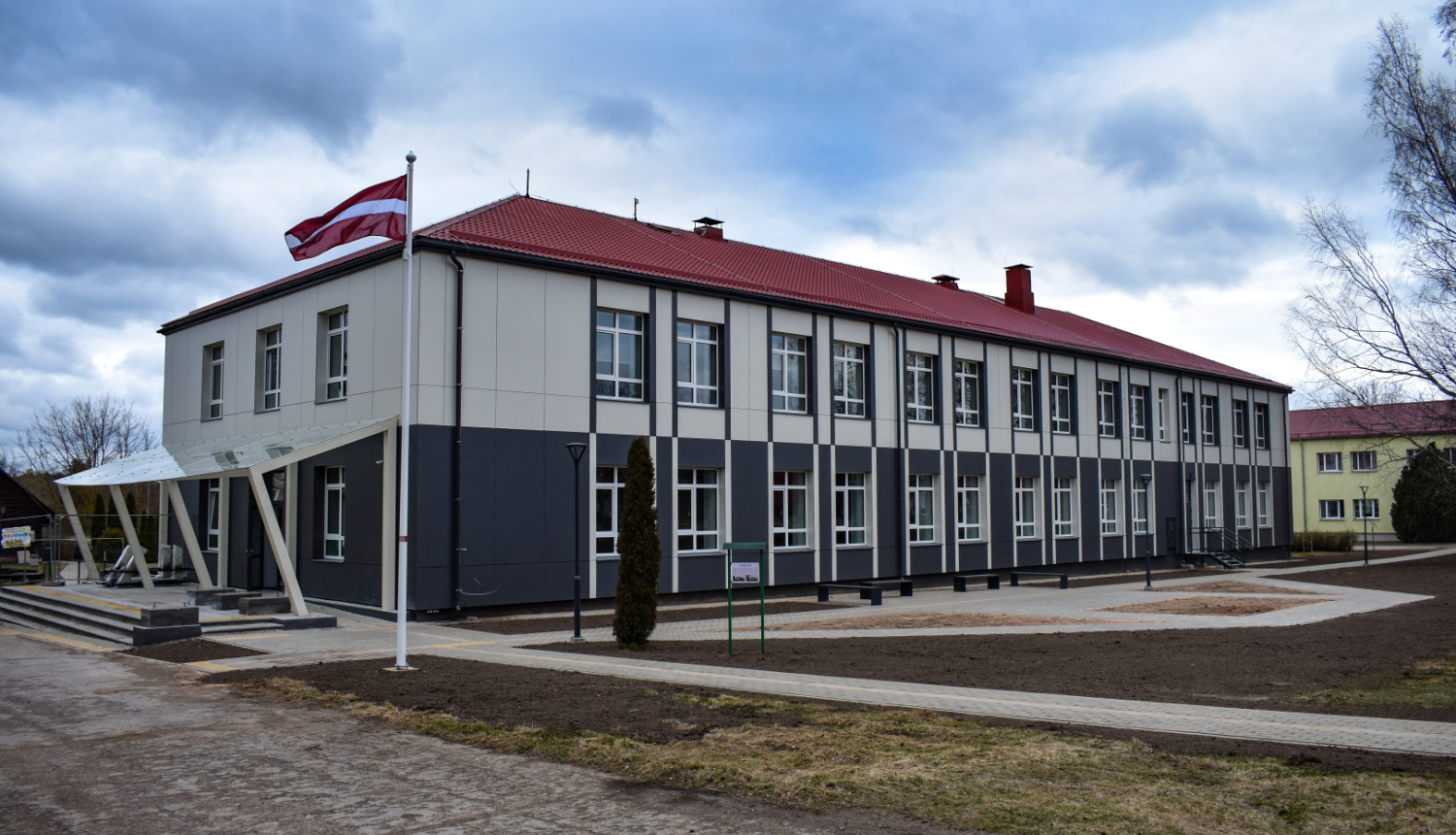 Lejasciema pamatskolas ēka