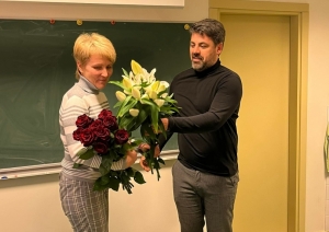 Gulbenes novada pašvaldība sveic Trīs zvaigžņu balvas saņēmēju Sarmīti Gobiņu
