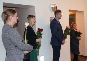 Attēls: ģimenes atbalsta centra "Saule" kolektīvs atvēršanas svētkos